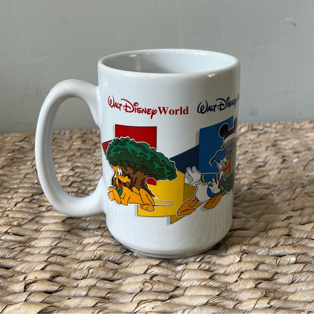 Walt Disney World GRANDPA Coffee Mug 4 Parks White Pluto Daffy Mickey Goofy.